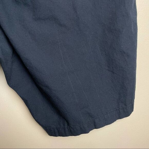 H&M Solid Navy Blue Flat Front Bermuda Shorts 100% Cotton with pockets waist 34 - Picture 8 of 9